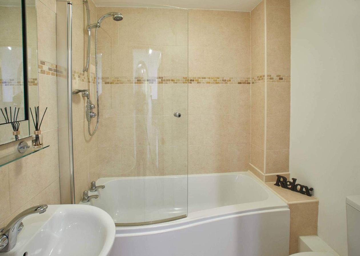 Host & Stay - Rock Pipit Уитби Экстерьер фото